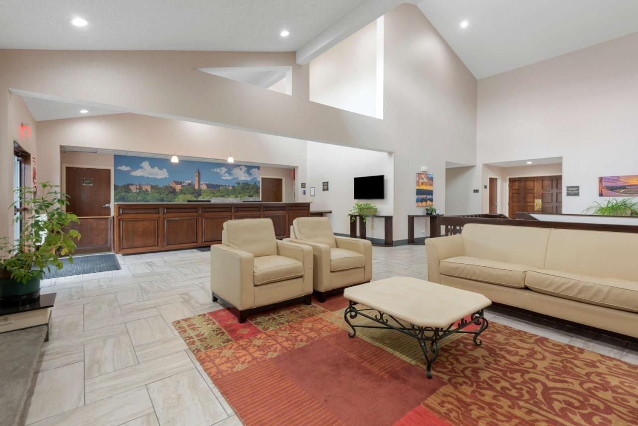 Best Western University Inn Ithaca Zewnętrze zdjęcie