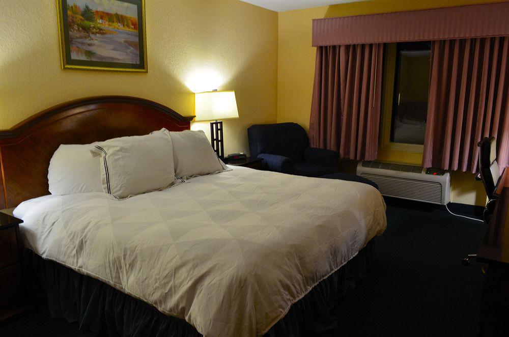 Best Western University Inn Ithaca Zewnętrze zdjęcie